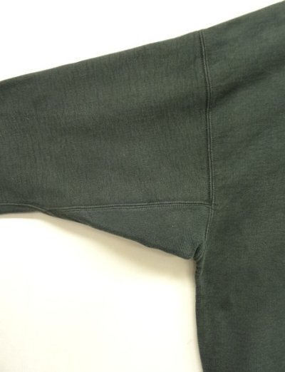 画像4: 90'S RUSSELL ATHLETIC 前V&脇の下ガゼット付き ヘビーウエイト クルーネック スウェットシャツ ブラック USA製 (VINTAGE)