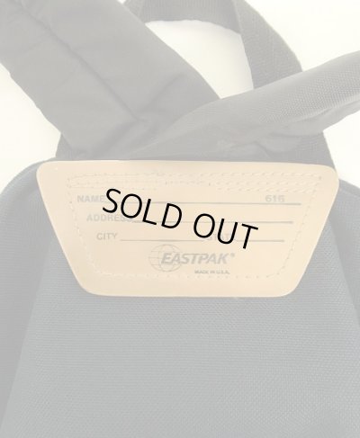 画像8: 80'S EASTPAK 旧タグ ボトムレザー ナイロン バックパック ネイビー USA製 (VINTAGE)