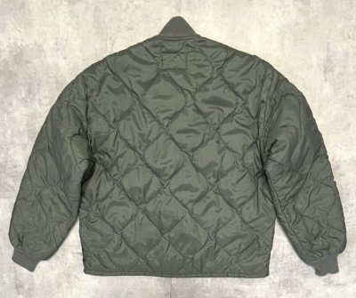 画像5: 70'S アメリカ軍 USAF "CWU-9/P" キルティング ライナージャケット セージグリーン (VINTAGE) 