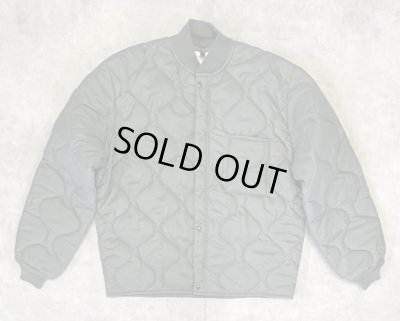 画像1: 00'S アメリカ軍 USAF "CWU-9/P" キルティング ライナージャケット セージグリーン (DEADSTOCK) 