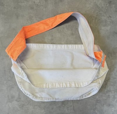 画像4: 70'S UNKNOWN プリント無し ニュースペーパーバッグ ホワイト/オレンジ (VINTAGE)