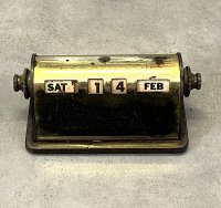 ブラス製 デスクトップ パーペチュアルカレンダー (VINTAGE)