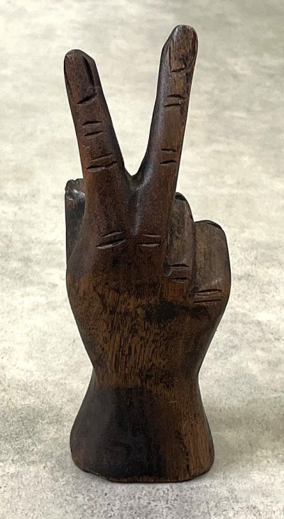 画像3: ウッドカービング ピースサイン ハンドサイン オーナメント オブジェ 手彫り 置物 (VINTAGE)