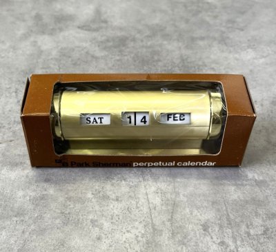 画像1: PARK SHERMAN ブラス製 デスクトップ パーペチュアルカレンダー (DEADSTOCK)