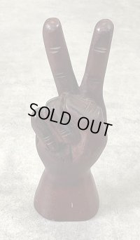 ウッドカービング ピースサイン ハンドサイン オーナメント オブジェ 手彫り 置物 (VINTAGE)