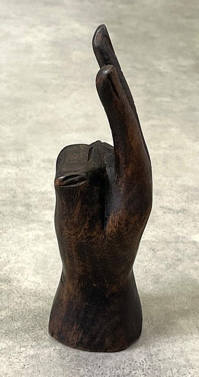 画像2: ウッドカービング ピースサイン ハンドサイン オーナメント オブジェ 手彫り 置物 (VINTAGE)