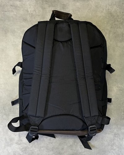 画像9: 90'S EASTPAK 旧タグ ボトムレザー ナイロン バックパック ブラック USA製 (VINTAGE)