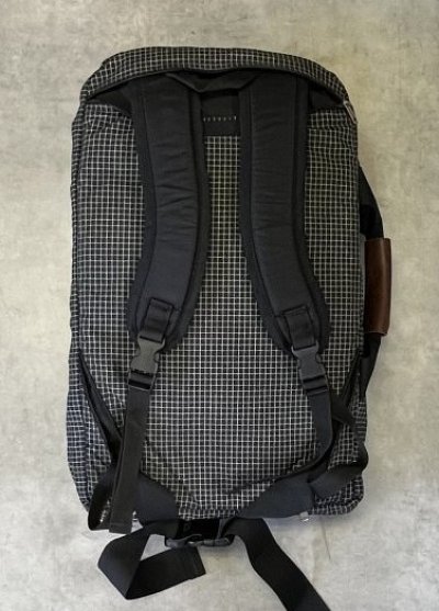 画像6: 80'S MEI (MOUNTAIN EQUIPMENT INC) 旧タグ 2WAY ナイロンバッグ ブラック/ホワイト スペクトラ USA製 (VINTAGE)