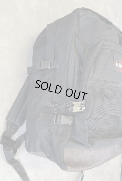画像3: 90'S EASTPAK 旧タグ ボトムレザー ナイロン バックパック ブラック USA製 (VINTAGE)