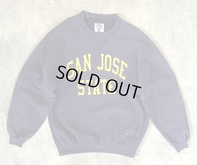 画像1: 90'S RUSSELL ATHLETIC "PRO COTTON" 前Vガゼット付き クルーネック スウェットシャツ ナス紺 USA製 (VINTAGE)