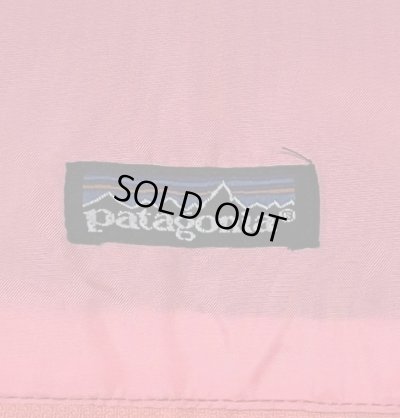 画像3: 80'S PATAGONIA 旧タグ "LIGHTWEIGHT REVERSIBLE WINDBREAKER" リバーシブル ナイロンジャケット フーシャピンク/ブルー USA製 (VINTAGE)