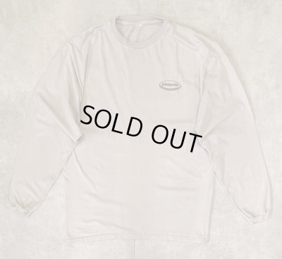 画像3: 90'S PATAGONIA "BENEFICIAL T'S" オーバルロゴ バックプリント 長袖 Tシャツ ベージュ (VINTAGE)