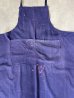 画像2: ユーロヴィンテージ コットンツイル ポケット付き エプロン ナス紺 (VINTAGE) (2)