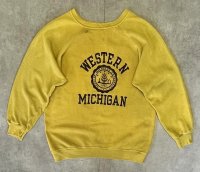 80'S CHAMPION トリコタグ フロッキープリント ラグランスリーブ スウェット マスタード USA製 (VINTAGE)