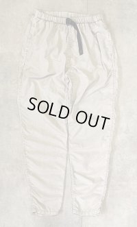 90'S GRAMICCI 旧ロゴ ベルト付き ナイロンパンツ ベージュ USA製 (VINTAGE)