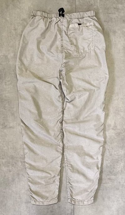 画像3: 90'S GRAMICCI 旧ロゴ ベルト付き ナイロンパンツ ベージュ USA製 (VINTAGE)