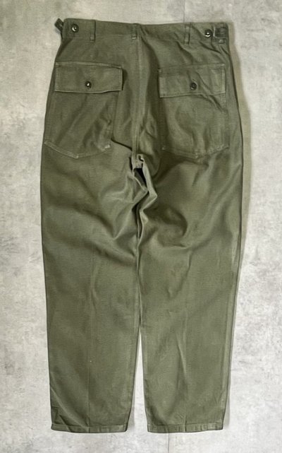 画像5: 60'S アメリカ軍 US ARMY "OG107" 初期モデル コットンサテン 平ボタン ベイカーパンツ ツートンカラー (VINTAGE)