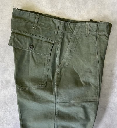 画像4: 60'S アメリカ軍 US ARMY "OG107" コットンサテン ベイカーパンツ ミリタリーグリーン (VINTAGE)