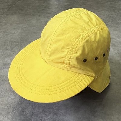 画像1: 80'S LL Bean ネックガード付き ナイロン ロングビルキャップ イエロー USA製 (VINTAGE)