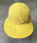 画像2: 80'S LL Bean ネックガード付き ナイロン ロングビルキャップ イエロー USA製 (VINTAGE) (2)