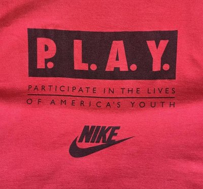 画像3: 90'S NIKE "P.L.A.Y." 銀タグ シングルステッチ 両面プリント Tシャツ レッド USA製 (VINTAGE)