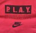 画像3: 90'S NIKE "P.L.A.Y." 銀タグ シングルステッチ 両面プリント Tシャツ レッド USA製 (VINTAGE) (3)