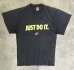 画像1: 90'S NIKE "JUST DO IT." 銀タグ シングルステッチ 両面プリント Tシャツ ブラック USA製 (VINTAGE) (1)