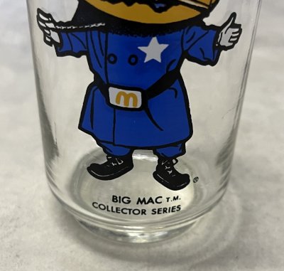 画像4: 70'S McDONALD'S "COLLECTOR SERIES" BIG MAC POLICE グラス コップ (VINTAGE)