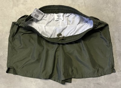 画像3: アメリカ軍 US ARMY IPFU ナイロン トレーニングショーツ オリーブ (DEADSTOCK)