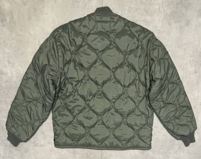 画像5: 70'S アメリカ軍 USAF "CWU-9/P" キルティング ライナージャケット セージグリーン (MINT CONDITION) 