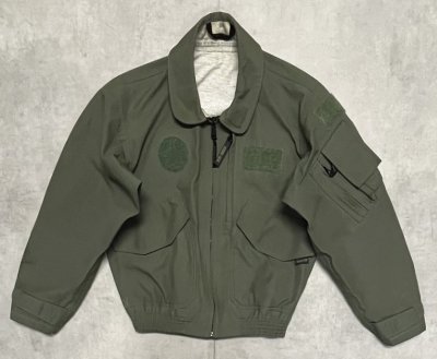画像1: アメリカ軍 USAF "CWU-106/P" ゴアテックス フライトジャケット セージグリーン (VINTAGE) 