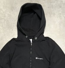 他の写真1: 90'S CHAMPION 青タグ スクリプトロゴ刺繍 フルジップ スウェットパーカー ブラック USA製 (VINTAGE)