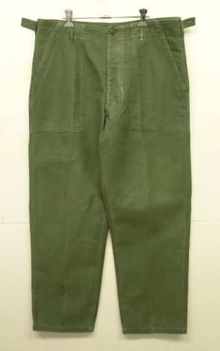 60'S アメリカ軍 US ARMY "OG107" 初期モデル コットンサテン 平ボタン ベイカーパンツ (VINTAGE) 「Bottoms」入荷しました。