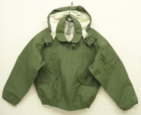 アメリカ軍 USAF "CWU-106/P" フード&チンスト付き フライトジャケット セージグリーン (DEADSTOCK) 「Jacket」入荷しました。