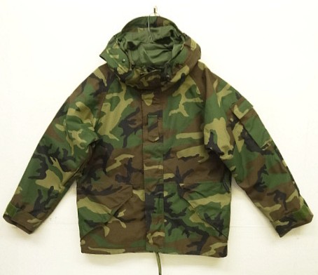 アメリカ軍 US ARMY ECWCS "GEN1後期モデル" GORE-TEX パーカー ウッドランドカモ M-SHORT (VINTAGE) 「Jacket」入荷しました。