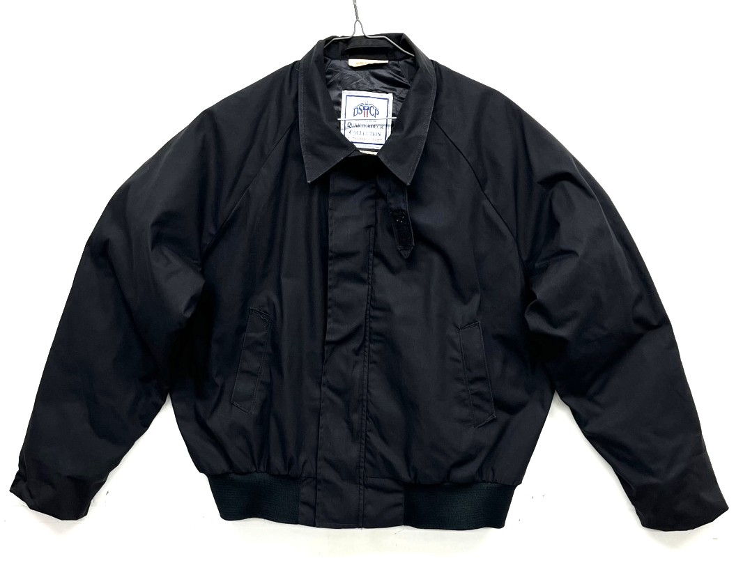 アメリカ軍 US NAVY 裏地キルティング チンスト付き ユーティリティジャケット ダークネイビー (VINTAGE) 「Jacket」入荷しました。