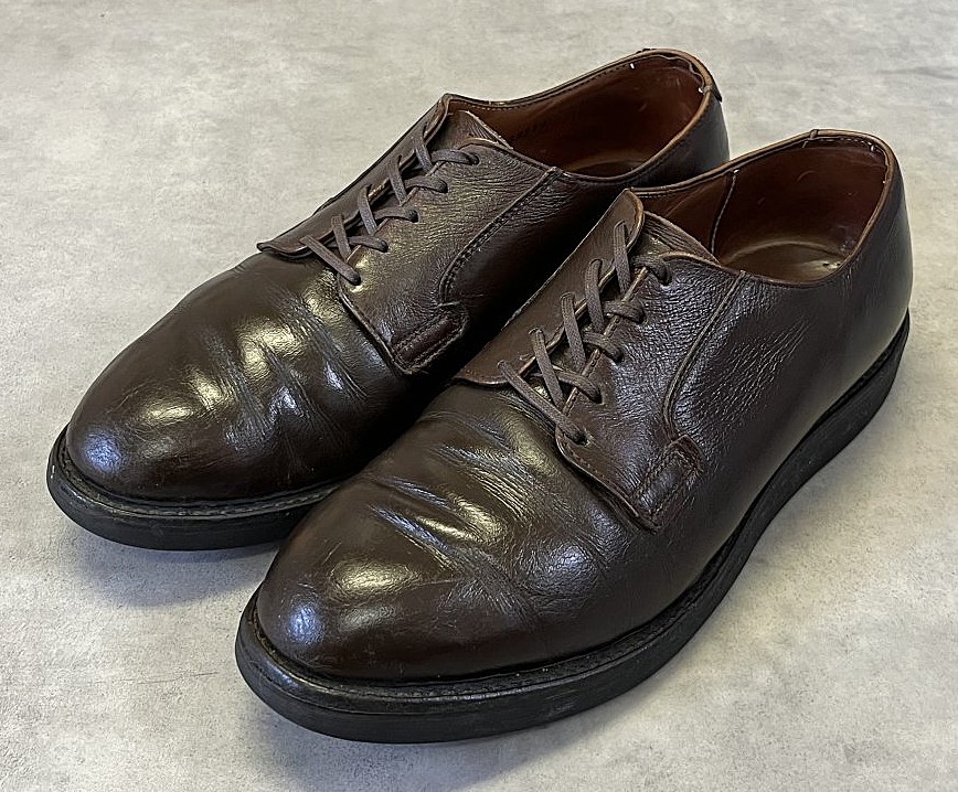 80'S RED WING 9401 "プリント羽タグ" SR/USAタグ無し シボレザー ポストマンシューズ ブラウン USA製 (VINTAGE) 「Shoes」入荷しました。