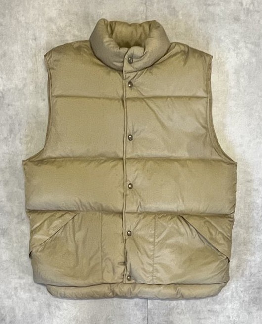 90'S LL Bean グースダウン ダウンベスト タン (VINTAGE) 「No Sleeve」入荷しました。