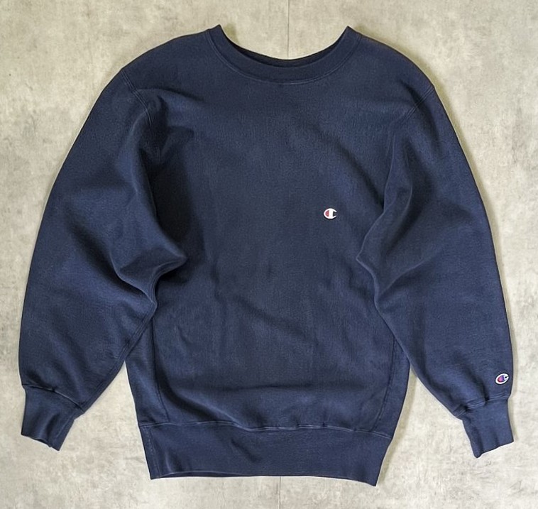 90'S CHAMPION 刺繍タグ リバースウィーブ 無地 ネイビー USA製 (VINTAGE) 「Sweat Shirt」入荷しました。