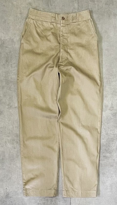 50'S アメリカ軍 US ARMY "MIL-T-2064B" ボタンフライ チノパンツ ベージュ (VINTAGE) 「Bottoms」入荷しました。