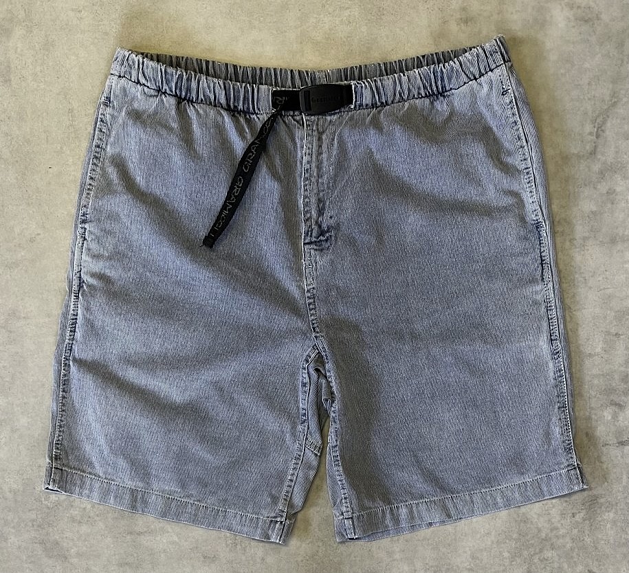 80'S GRAMICCI 旧ロゴ ベルト付き ショーツ ブルーグレー USA製 (VINTAGE) 「Shorts」入荷しました。