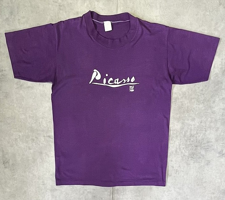 80'S PICASSO "NY1980" シングルステッチ 半袖 Tシャツ パープル USA製 (VINTAGE) 「T-Shirt」入荷しました。