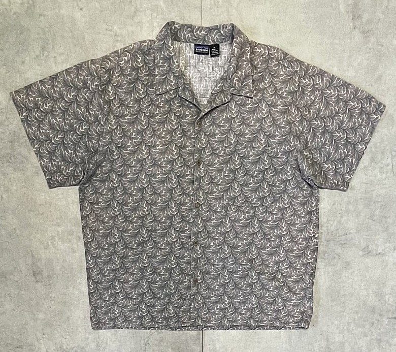 90'S PATAGONIA オーガニックコットン 半袖 ACシャツ 総柄 香港製 (VINTAGE) 「S/S Shirt」入荷しました。