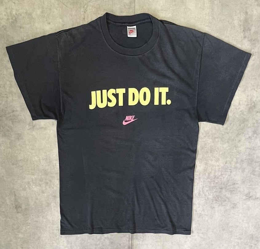 90'S NIKE "JUST DO IT." 銀タグ シングルステッチ 両面プリント Tシャツ ブラック USA製 (VINTAGE)「T-Shirt」入荷しました。