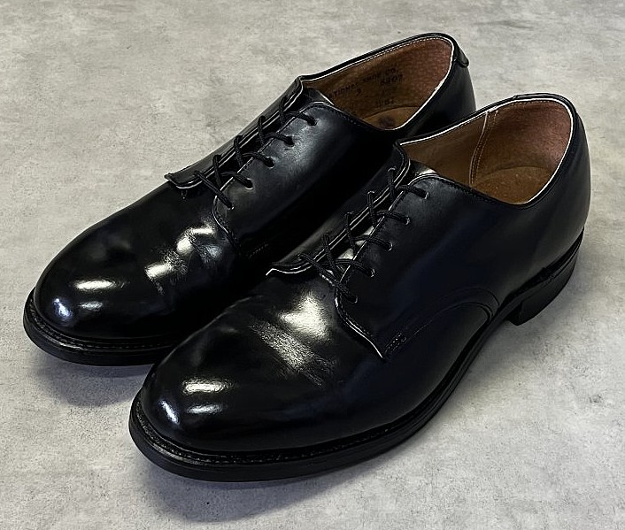 80'S アメリカ軍 US NAVY "INTERNATIONAL SHOE CO製" ラバーソール サービスシューズ (VINTAGE)「Shoes」入荷しました。