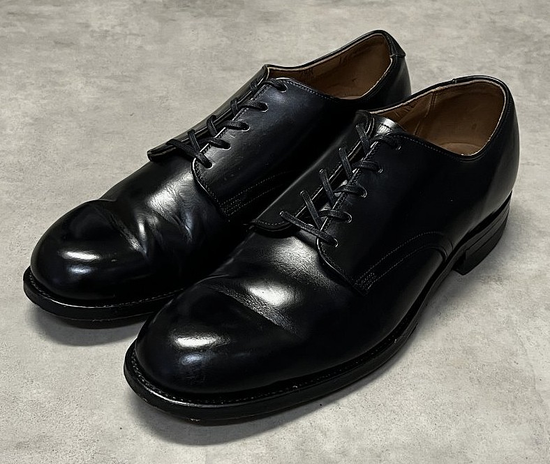 70'S アメリカ軍 US NAVY "CRADDOCK-TERRY製" レザーソール サービスシューズ (VINTAGE)「Shoes」入荷しました。