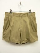 画像: イタリア軍 A.M.I. プリーツ入り チノショーツ BEIGE (DEADSTOCK) 「Shorts」 入荷しました。