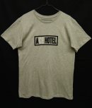 画像: 日本未発売 ACE HOTEL ボックスロゴ Tシャツ グレー USA製 (NEW) 「T-Shirt」 入荷しました。