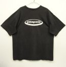 画像: 90'S PATAGONIA 雪無し 黒タグ オーバルロゴ Tシャツ ブラック USA製 (VINTAGE) 「T-Shirt」 入荷しました。