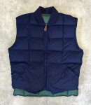 画像: 90'S EDDIE BAUER 白タグ グースダウン スクエアキルト リバーシブル ダウンベスト ネイビー/グリーン (VINTAGE) 「No Sleeve」入荷しました。